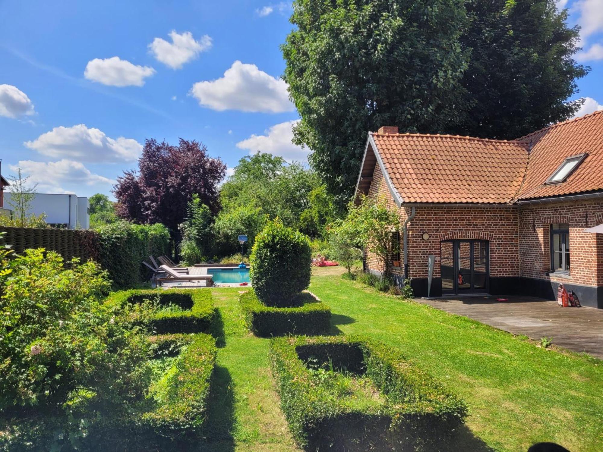 Ferme De Caractere Avec Piscine Et Cheminee Vila Sainghin-en-Mélantois Exterior foto